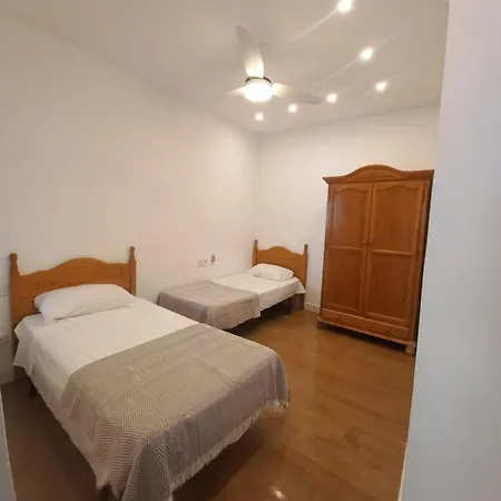 Casa Puerta De Almodovar 2 *