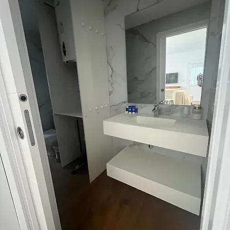 Apartamento Casa Puerta De Almodovar 2